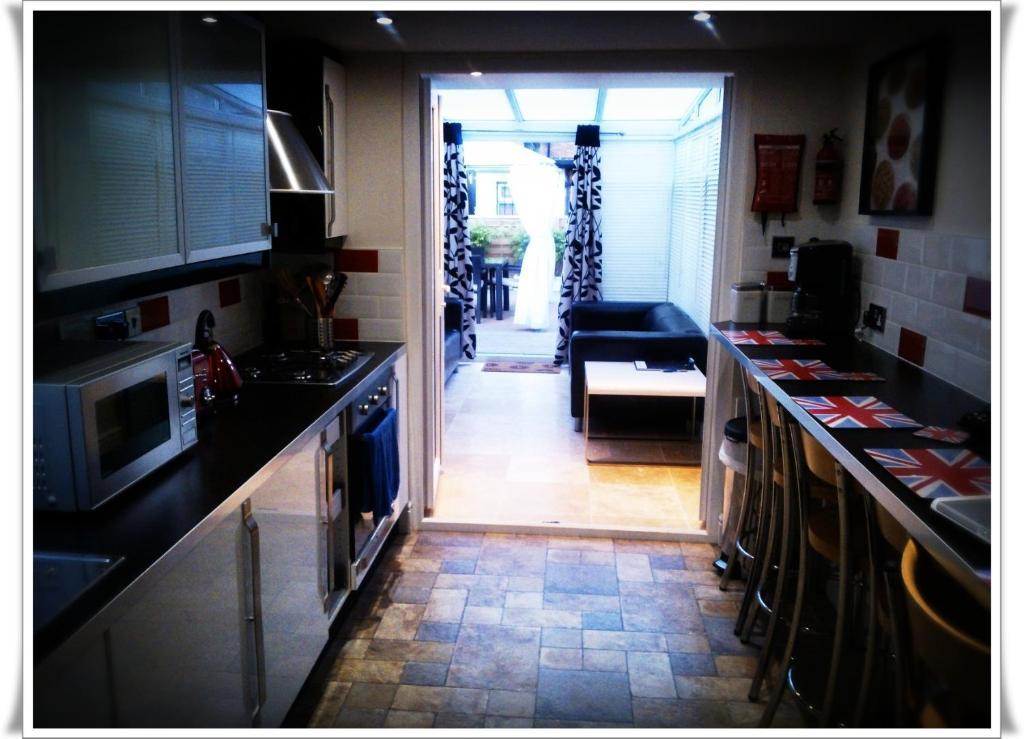 London Malvern Road Rooms To Let Δωμάτιο φωτογραφία
